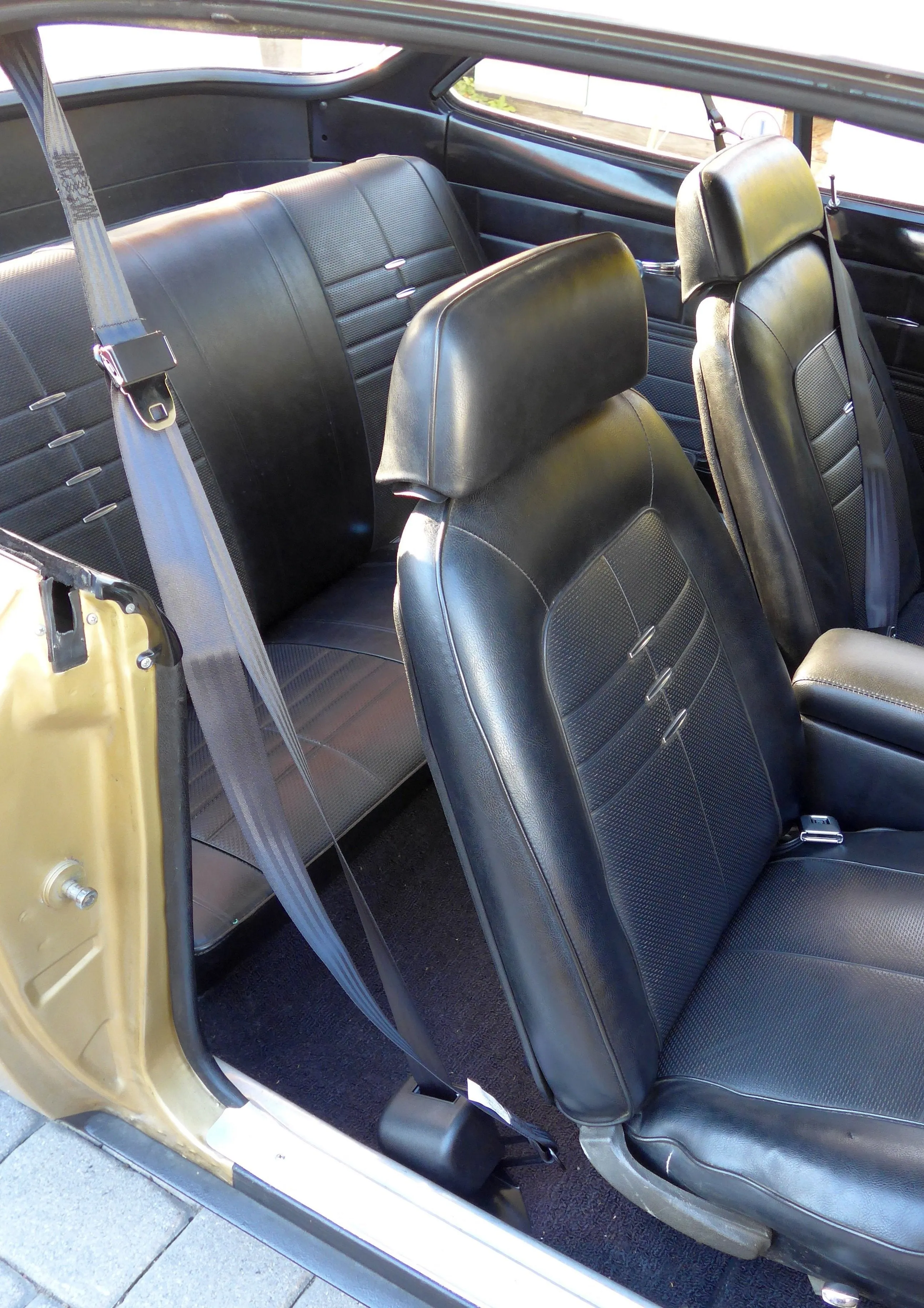 AU Compliant 1966-69 Corvair Front 3-Point Seat Belts