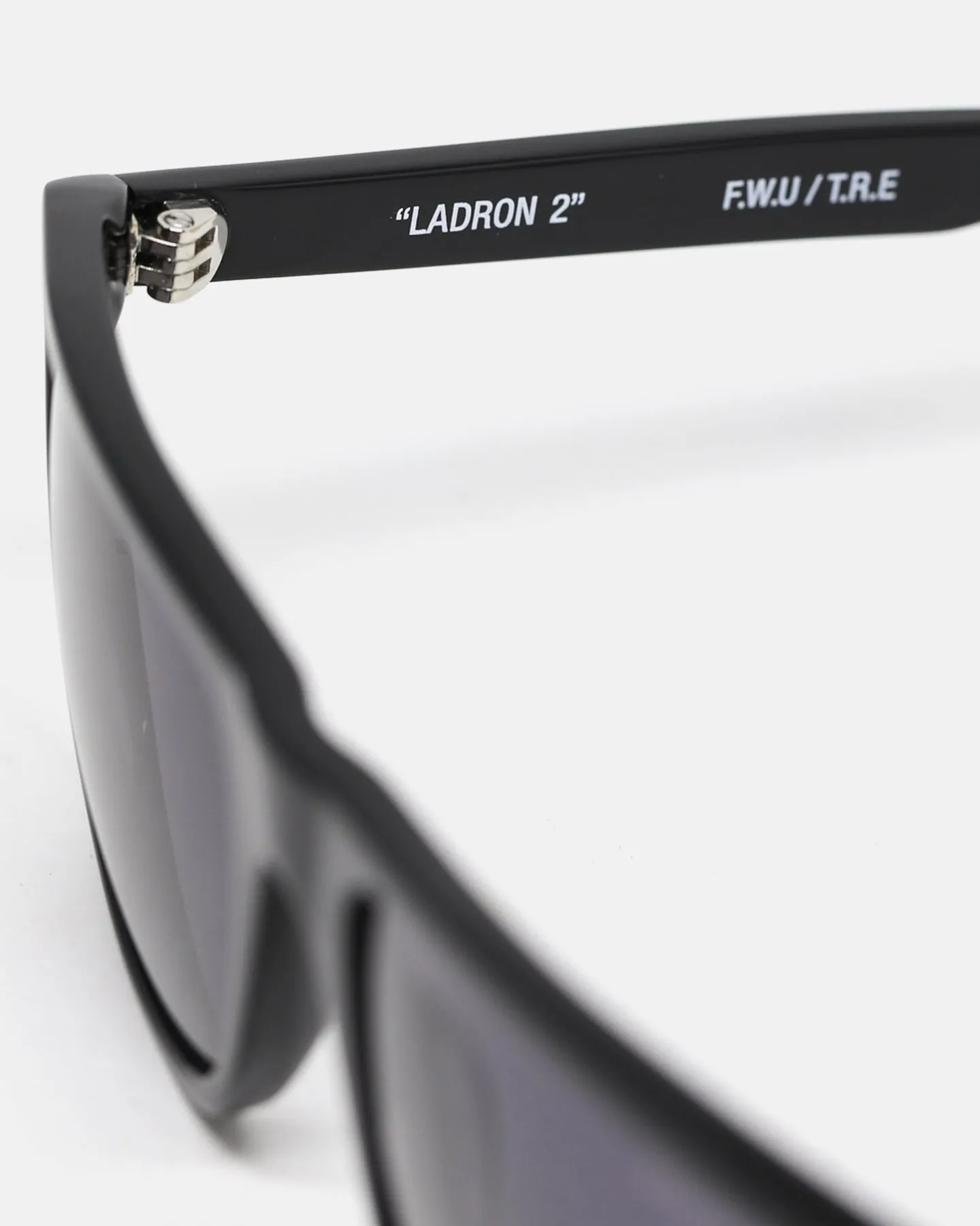 CROOKS & CASTLES LADRON 2 SUNGLASS Black