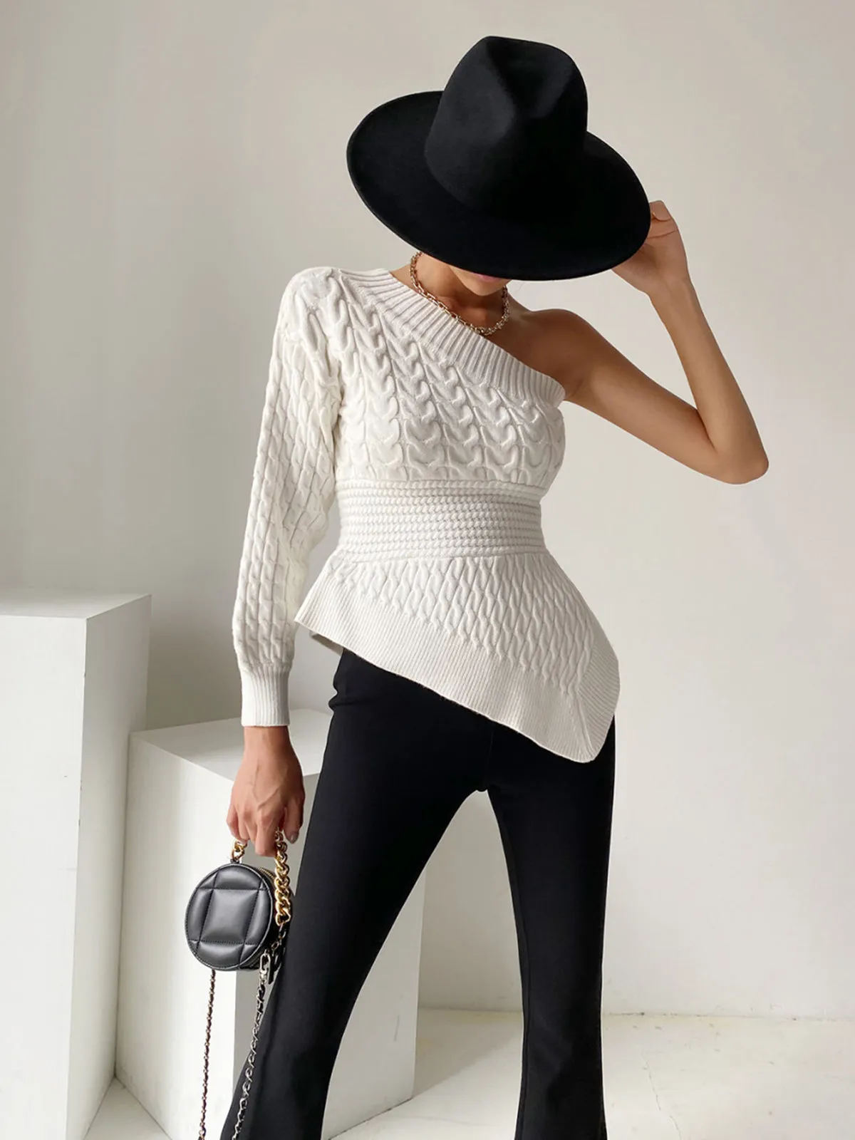 One Shoulder Asymmetrical Trendy Cable Knit Sweater